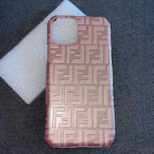 💕 iPhone 11 FENDI case